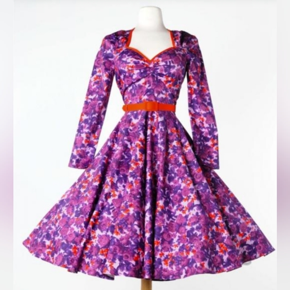 PINUP COUTURE Floral long sleeve midi dress heart neckline and gathered detail